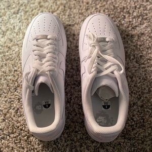 BRAND NEW MENS NIKE AIR FORCE1s